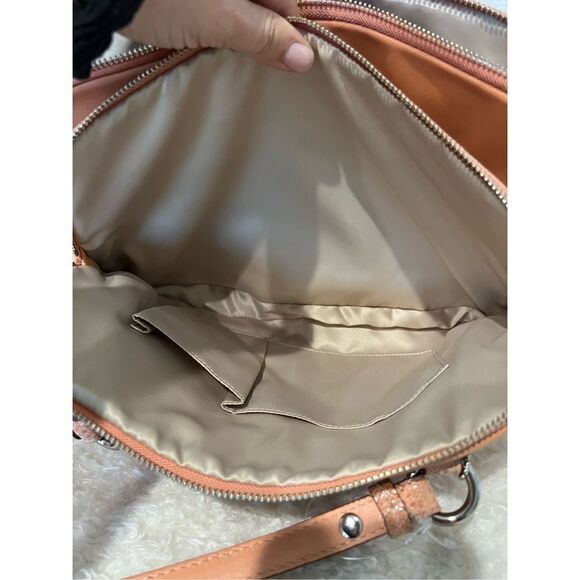 Coach leather purse bag pinkish/orange salmon color - Picture 7 of 13